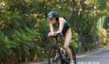 女運動員穿鐵三服被指太露骨 所穿運動服并非泳衣