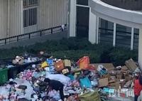 學校查寢男生宿舍外垃圾堆成山 原因竟是這樣簡直不忍直視