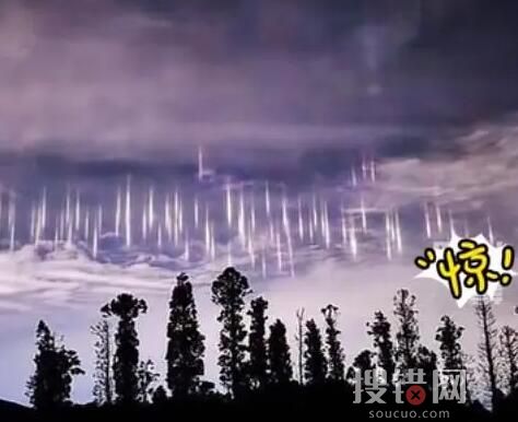 韓國濟州島夜空出現(xiàn)不明“光柱” 竟是當(dāng)?shù)貪O民干的？