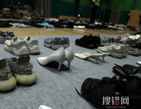 韓踩踏事故失物招領處鞋子擺滿一地 內幕曝光簡直太悲劇