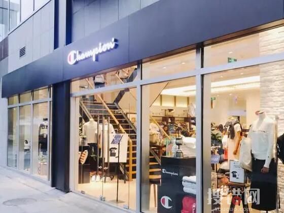 Champion關閉中國首家旗艦店 究竟是怎么回事？