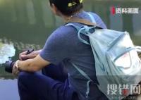 攝像師身體不適坐地休息3次被辭 原因竟是這樣簡直太意外了