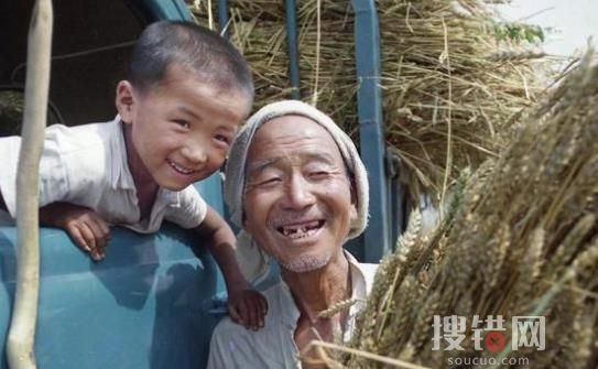 經(jīng)濟(jì)學(xué)家:居民為何越?jīng)]錢越存錢 始料未及真相簡直太意外了