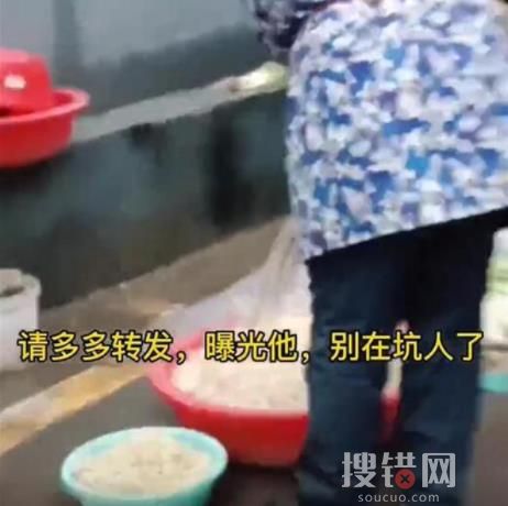 攤販在小便池接水泡發豆芽 畫面曝光簡直太惡心了