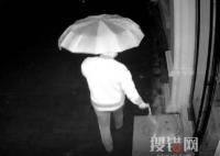 男子凌晨在貓咖門前投毒 真相簡直太嚇人