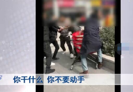 女子超市買250斤過期大米索賠被打 背后真相簡直是太意外了