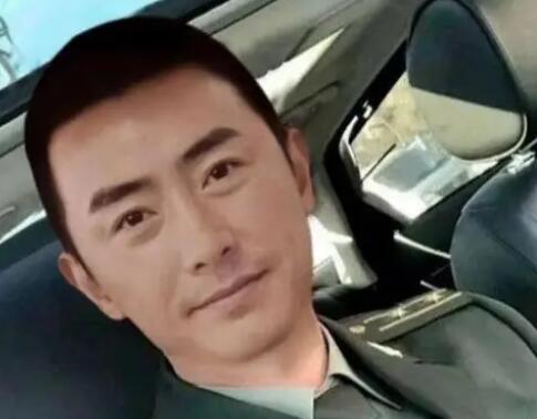 男子因長“國泰民安臉”被盜用照片 P上軍裝改名“趙勝利”進行詐騙