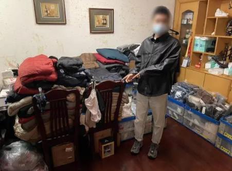 優衣庫店長偷800余件服裝7.5折銷售 真相揭露真的令人大吃一驚