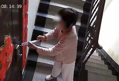 女子在門縫發現針頭 真相揭露真的令人大吃一驚