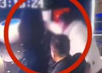 女子KTV遭陌生男子襲胸 警方回應(yīng) 背后真相曝光簡直太驚人了