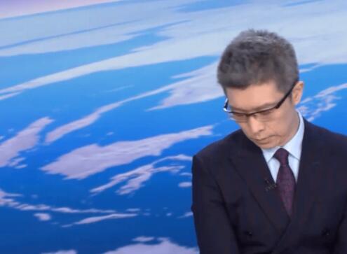 導播切錯鏡頭 朱廣權一臉慌亂 背后真相曝光簡直太驚人了