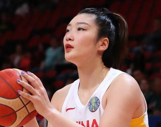 李夢個人資料簡介照片 李夢是哪里人?