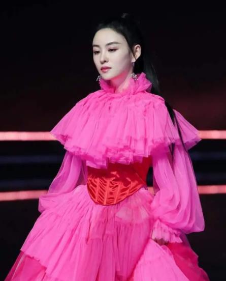 王佳宇老公是誰?