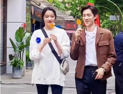 了不起的我們演員表 了不起的我們主要講了什么?