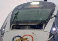印度半高鐵列車遭雷擊:全車斷電 照片曝光實在是太嚇人了