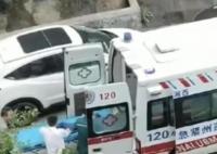 從26樓撐傘跳下男童生命體征平穩(wěn) 真相曝光簡(jiǎn)直太驚人了