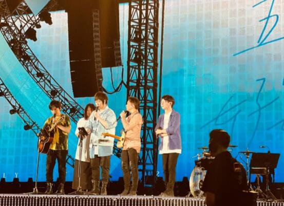 五月天欠下九十萬斤水餃的債 始料未及真相簡直太意外了