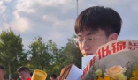 文旅局長考場門口送考生狀元卷 原因竟是這樣太感人了