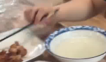 高考后飯菜的反差讓人猝不及防 原因竟是這樣太無奈了