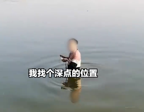 男子欲跳河輕生 救援現場像說相聲 原因竟是這樣太無奈了