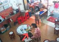 廣州一餐館湯鍋遭女子投放不明液體 導致顧客出現嘔吐等不適癥狀