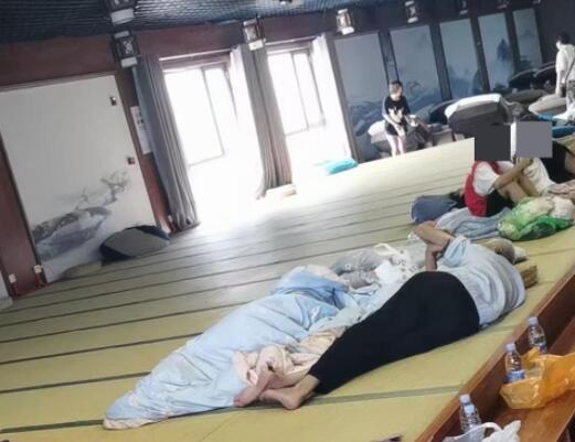 保定一洗浴中心接納200人免費(fèi)住 真相揭露真的令人大吃一驚