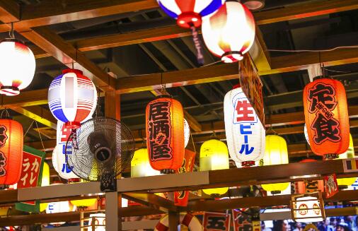 日料店老板:客流量減50% 原因揭秘直接讓人傻眼了