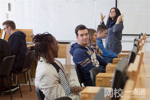 廣東石油化工學(xué)院錄取分?jǐn)?shù)線2024(今年高考所有分?jǐn)?shù)線一覽表參考)