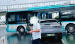 用戶試乘問界M5出事故受傷 原因竟是這樣太無奈了