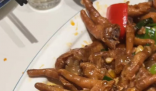 男子懷疑飯店的雞爪是別人吃過的 究竟是怎么回事？
