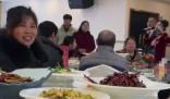 00后新人辦三無婚禮 新娘發言25秒 到底是什么情況？