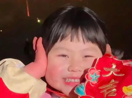 4歲小網(wǎng)紅年收入或超1650萬(wàn)元 內(nèi)幕曝光簡(jiǎn)直太意外了