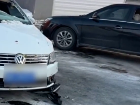 父母車禍輕微傷 女子跪謝愛車護主 到底是什么情況？