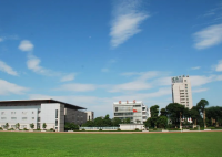 年薪80萬聘中學老師 事件始末2025最新消息