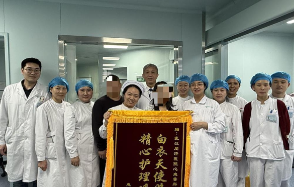女生患暴發性心肌炎如中“穿心咒” 究竟是怎么回事？