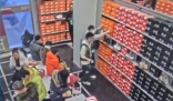 男子假裝試衣盜走價值4萬元物品 究竟是怎么回事？