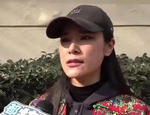 跟大學老師打工 女子被拖欠8萬工資 跟大學老師打工 女子被拖欠8萬工資
