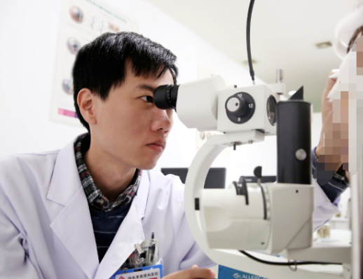 男子嘔吐不止一查竟是青光眼 事件始末2025最新消息