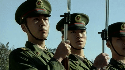 25年前那個夜晚，我們到底和英國人在爭什么？